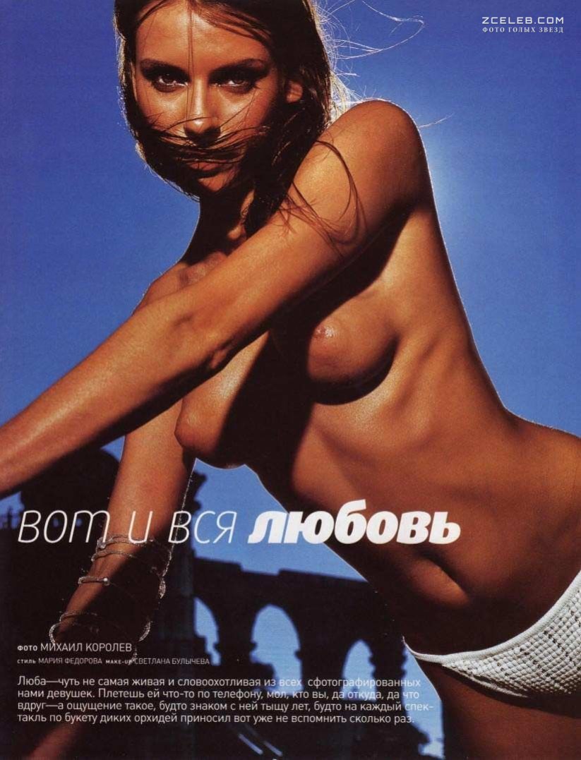 Эротическая фотосессия в поле