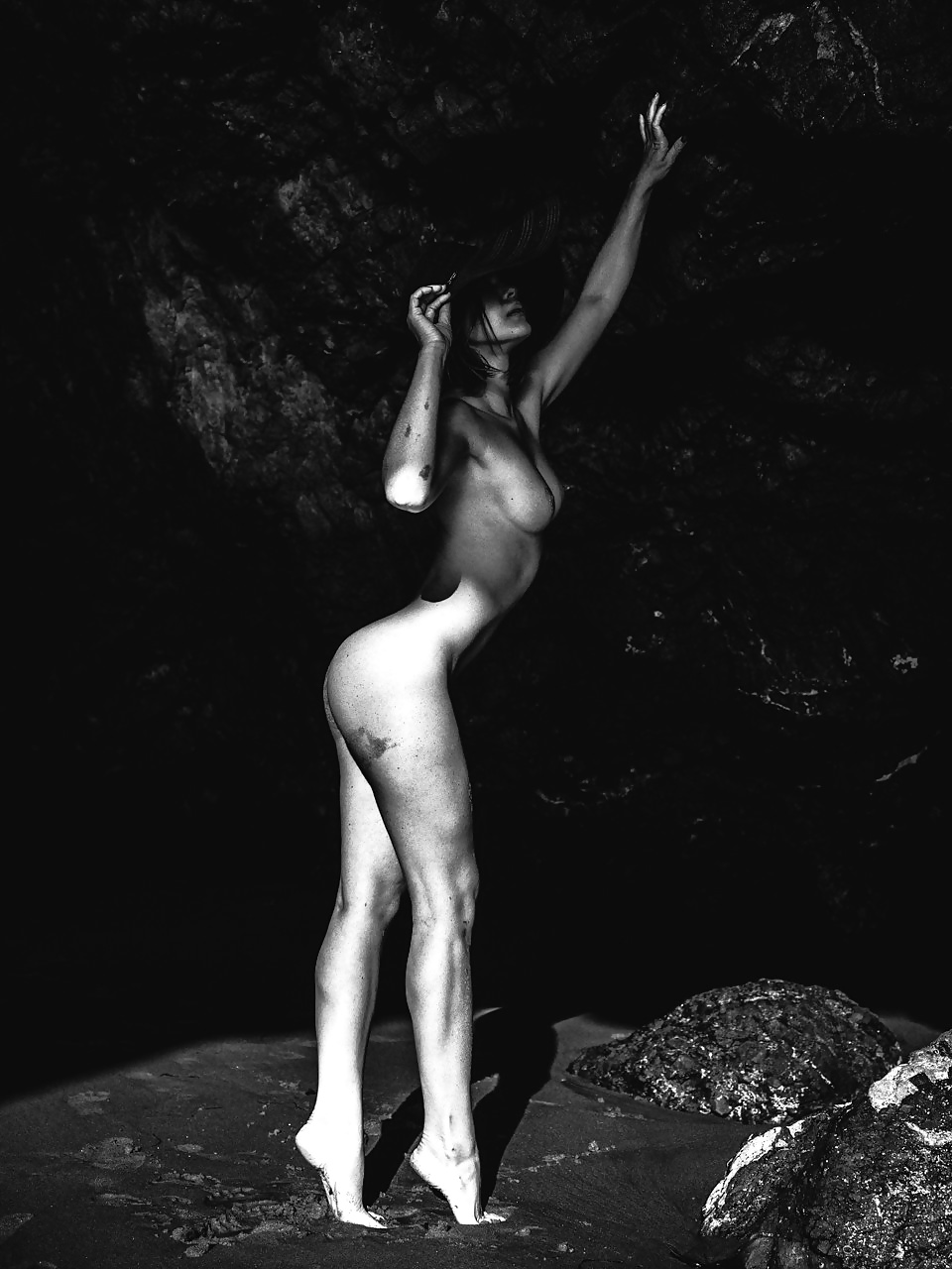 Хейли Максфилд фото голая