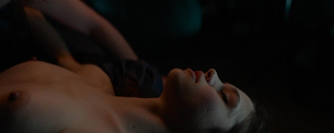 Индия Джой Айсли India Joy Eisley nude