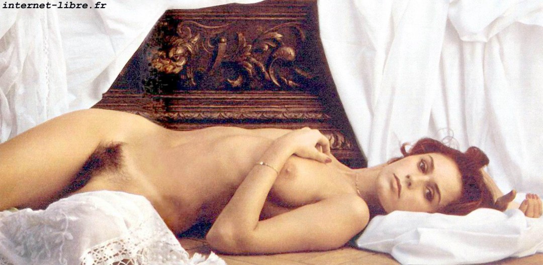 Коринн Клери актриса ню