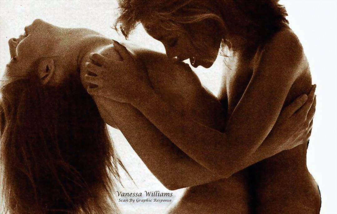 Naked Danielle winits in mulher ANCENSORED
