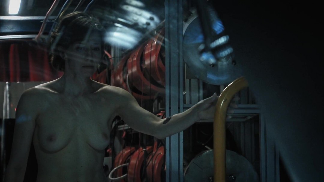 Кэрри кун Проксима голая