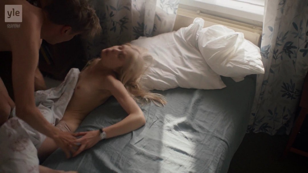 Сцены из сериала Саша Таня