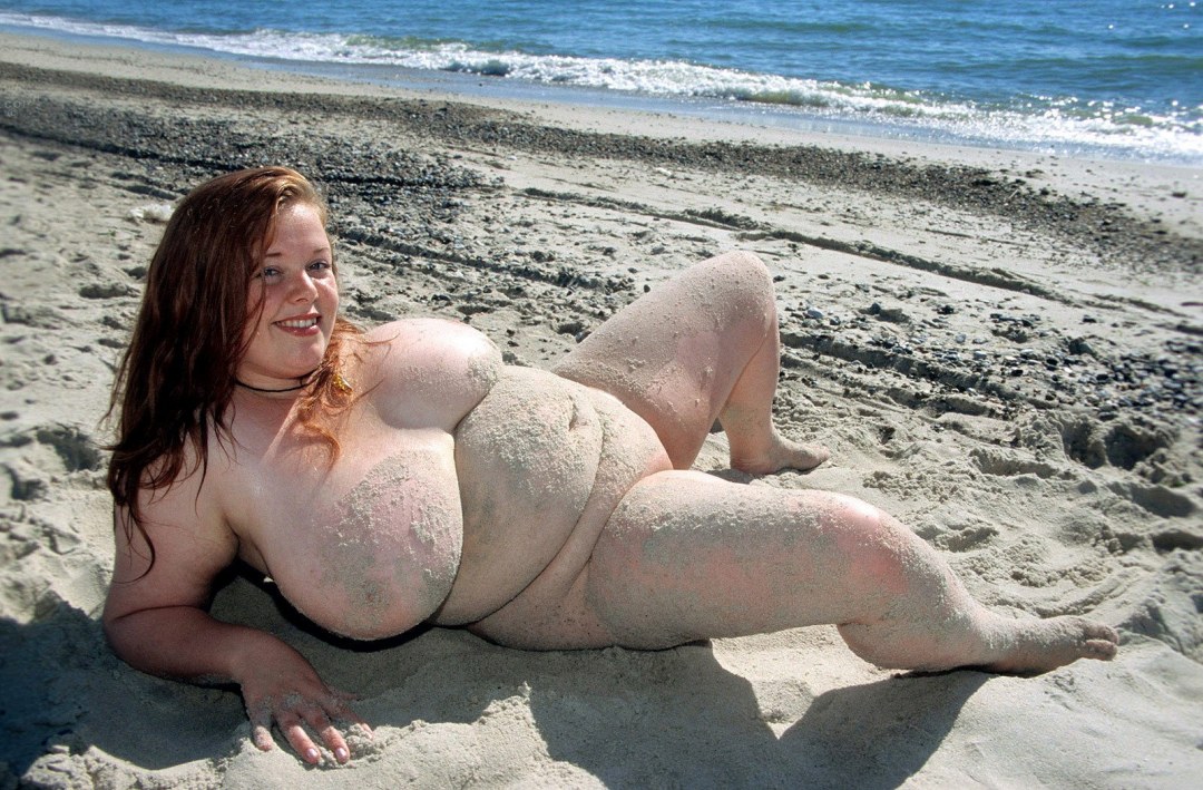 Пляж прекрасные nude chubby