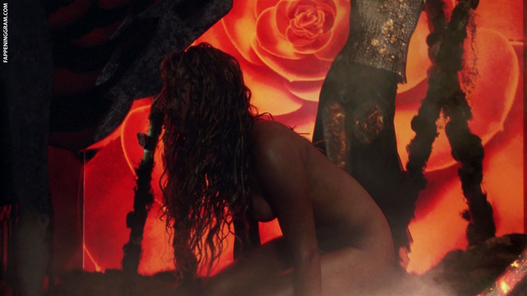 Кристанна Локен бладрейн сцена