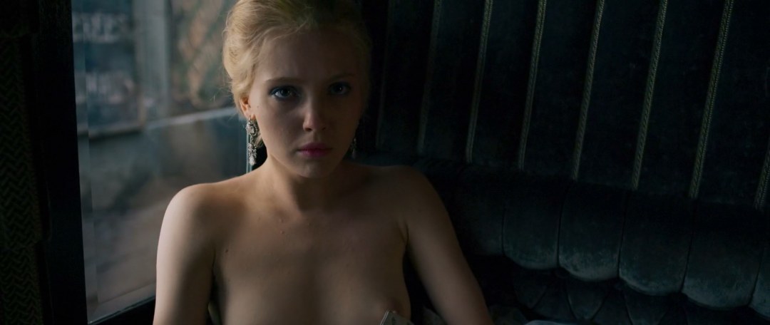 Юлия Хлынина ню Дуэлянт