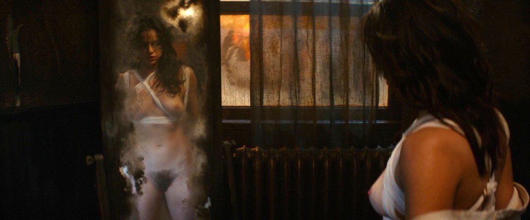 Сигурни Уивер эротические сцены