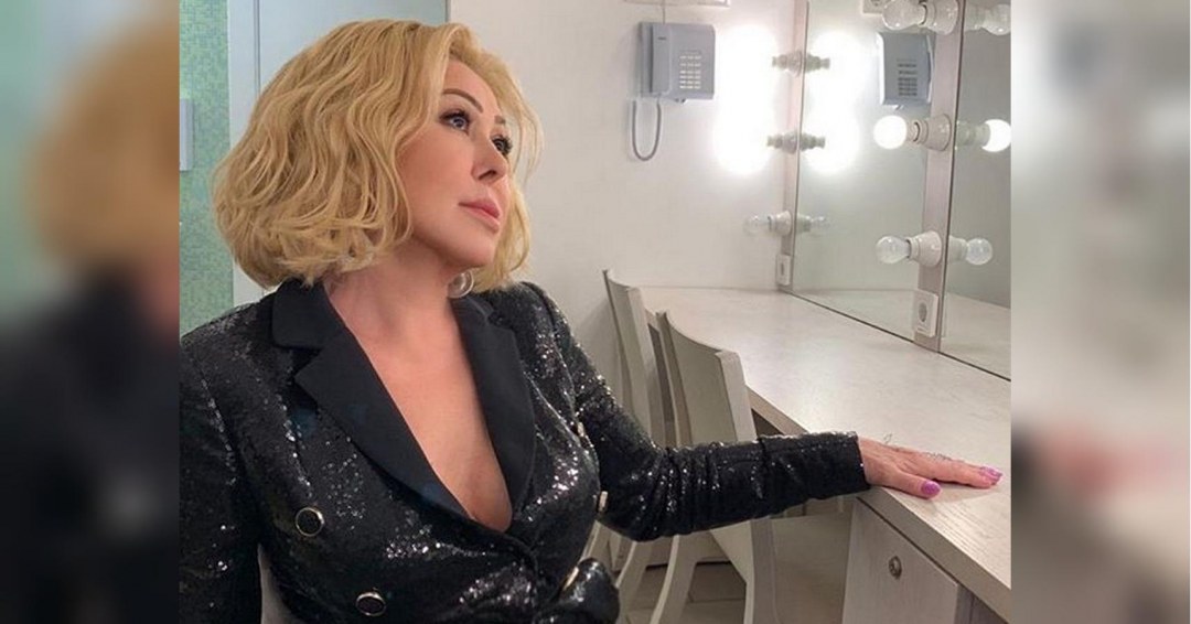 Порнозвезда Амбер Линн Бах