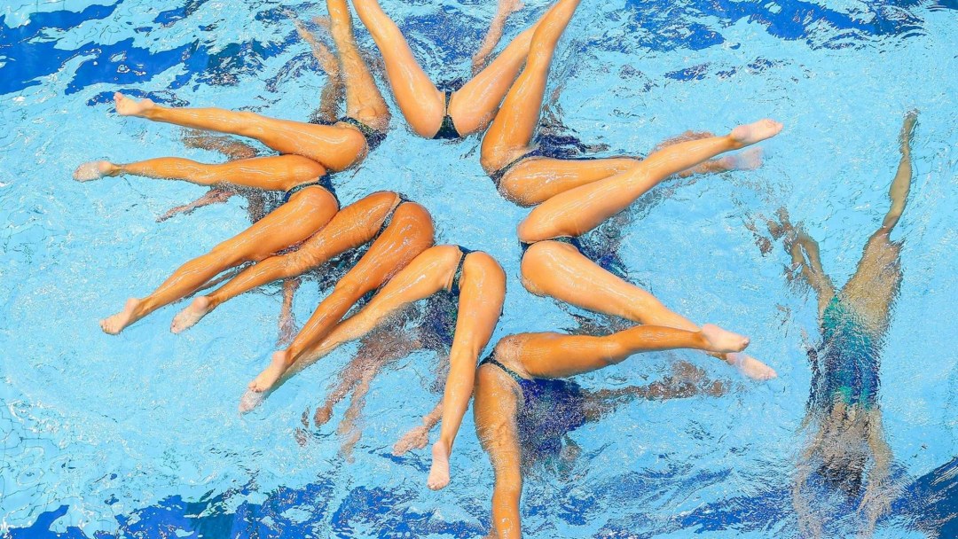 Подводное плавание женщины голые