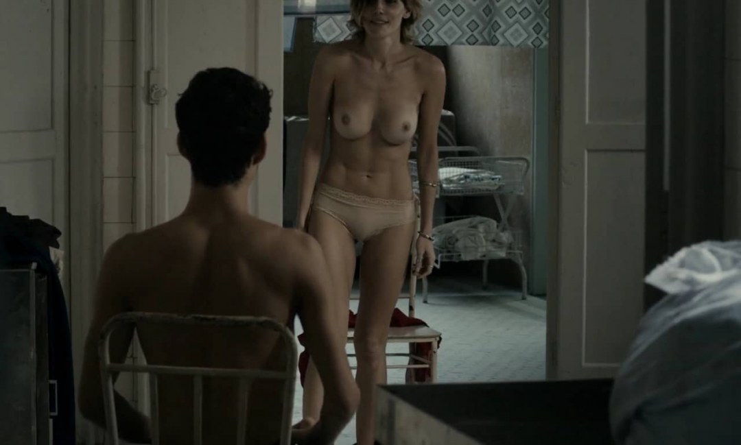 Сигурни Уивер голая чужой