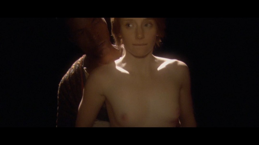 Брайс Да́ллас Хо́вард сиськи