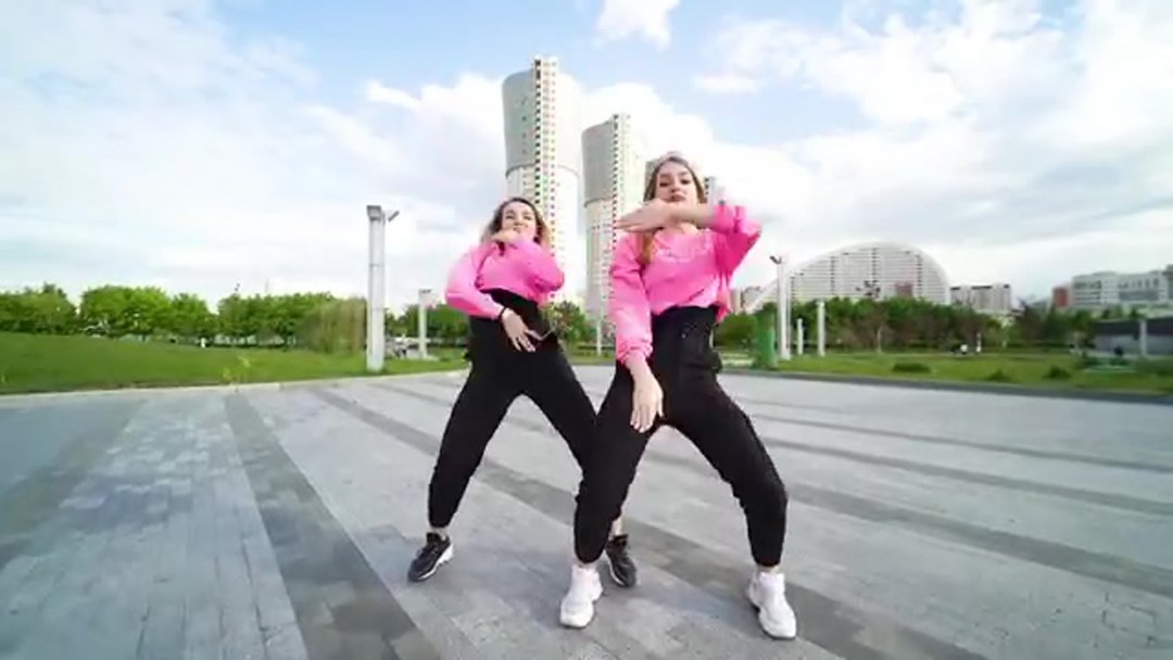 Полина Дубкова booty Dance
