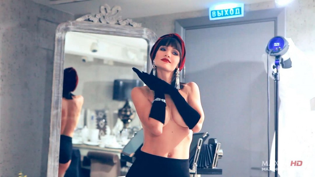 Паулина Андреева оттепель ню