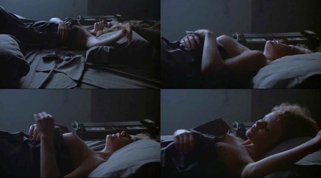 Ким Бейсингер постельные сцены