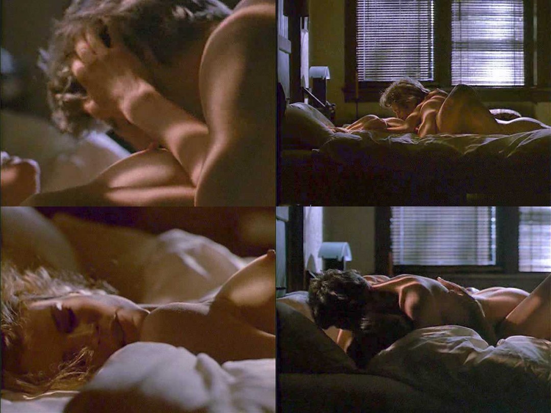 Ким Бейсингер в роли мамы Роман с сыном эро