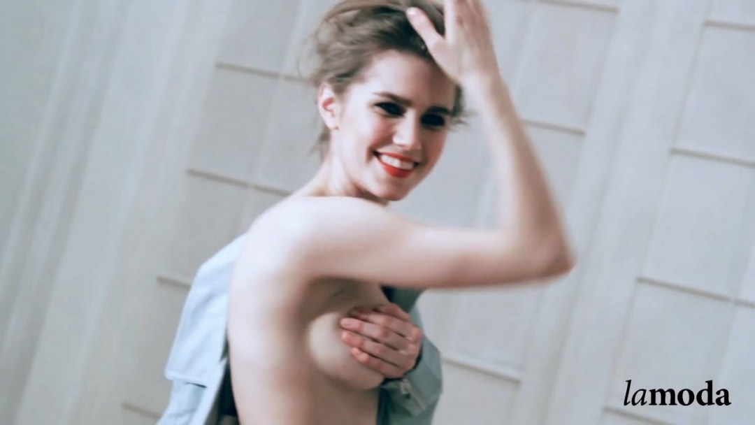 Кэтрин Хан эротические сцены