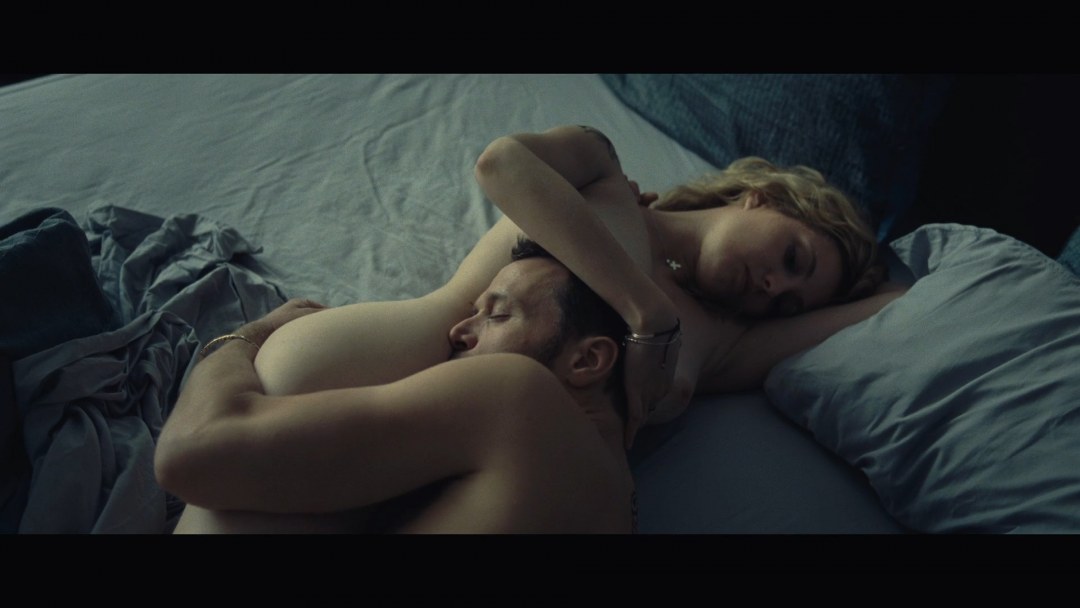 Даша Милько эротическая фотосессия