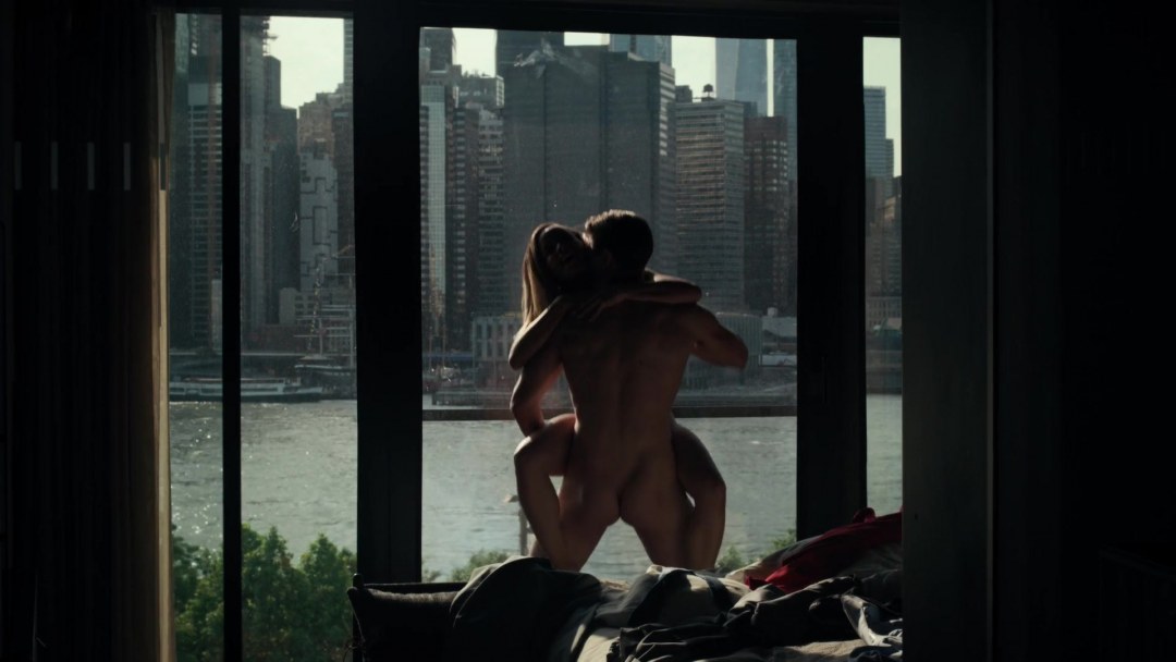 Трах у окна небоскреба