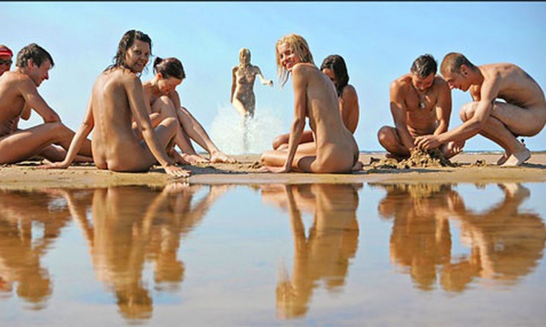 Натуристские семьи Франция