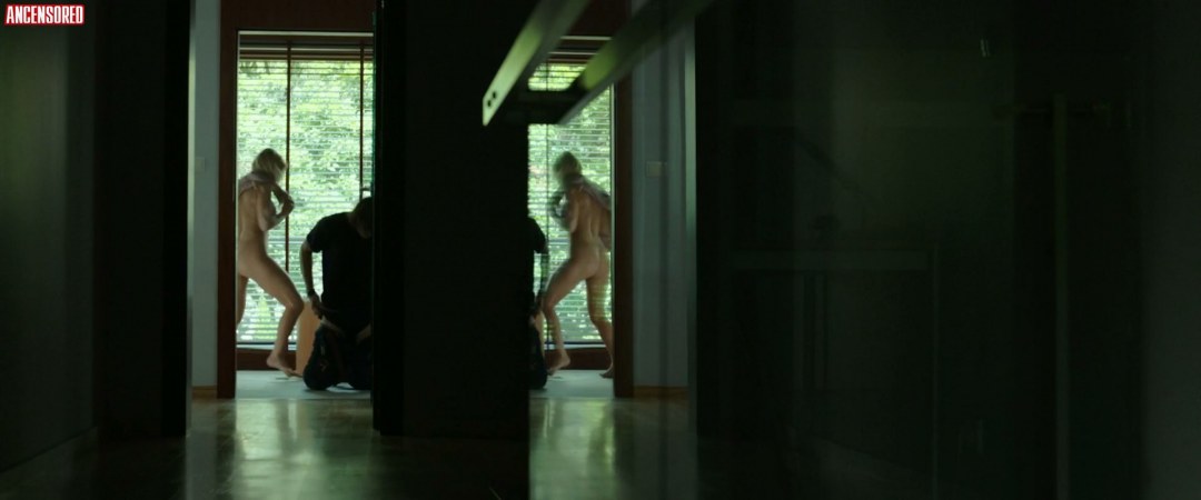 Стине Фишер Кристенсен сиськи