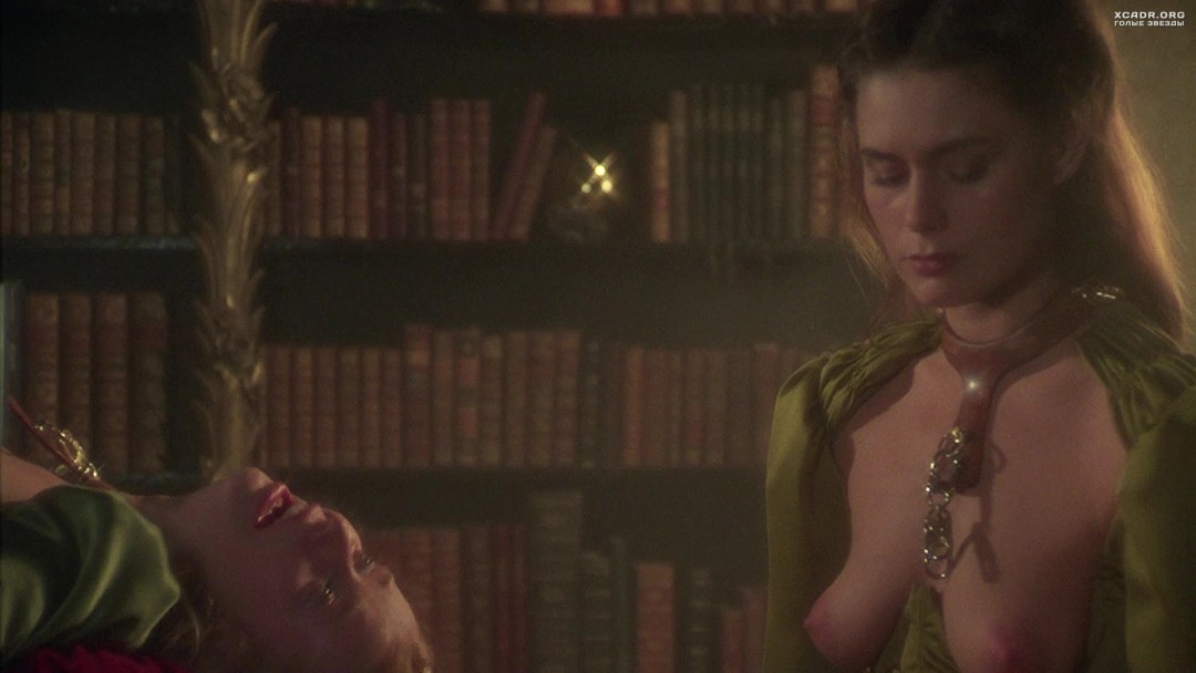 Коринн Клери в фильме "история о", 1975 трах