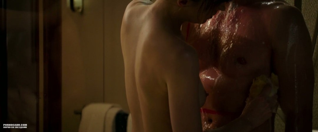 Дакота Джонсон в фильме 50 оттенков голая