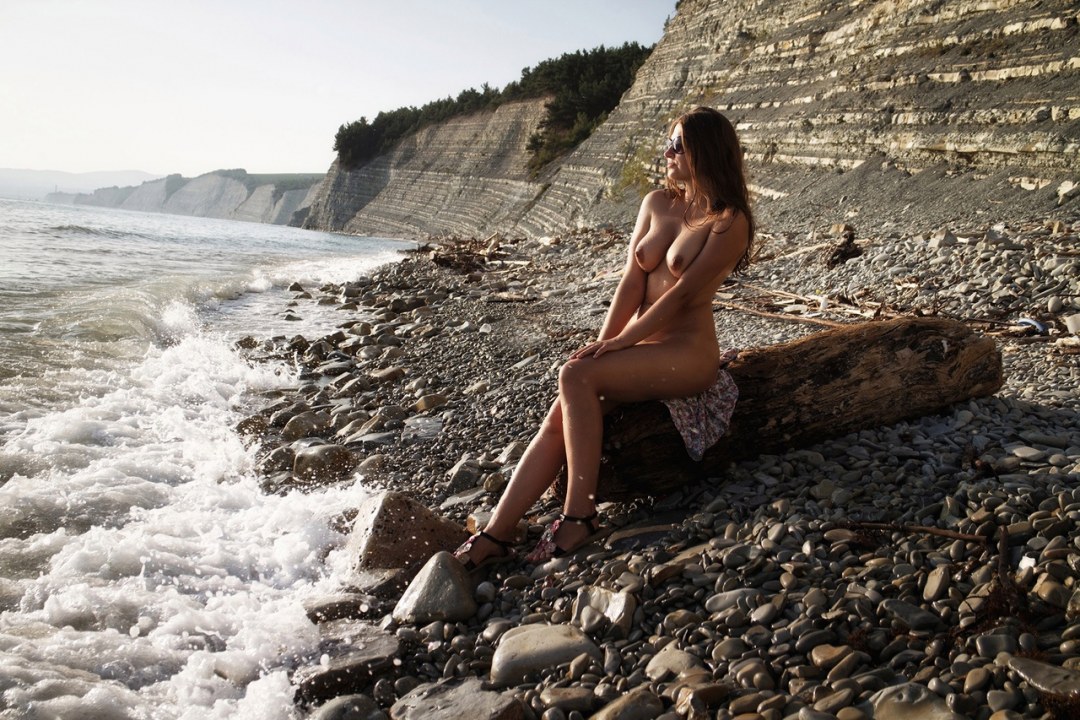 Голые в Дивноморске