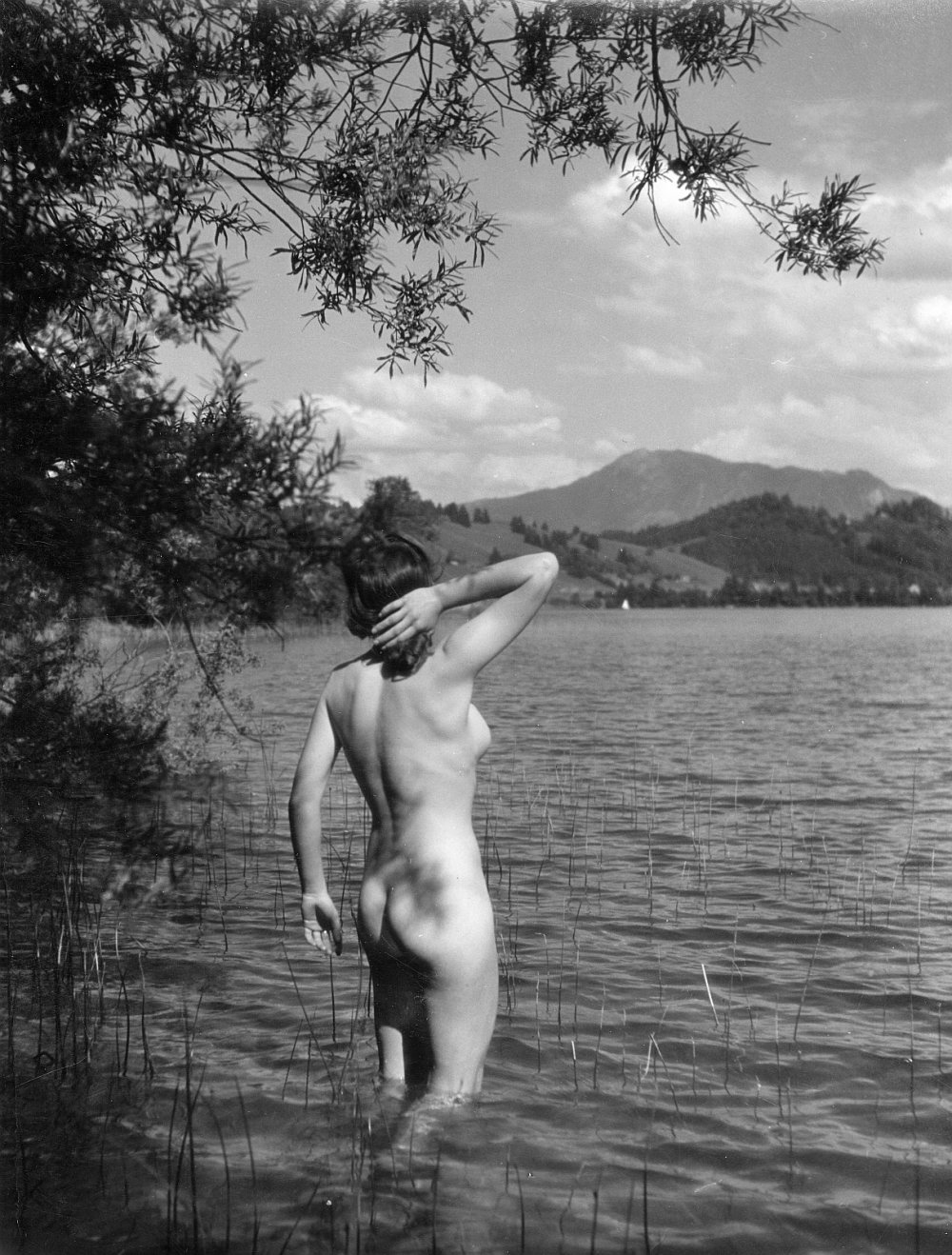 Старые голые женщины ретро