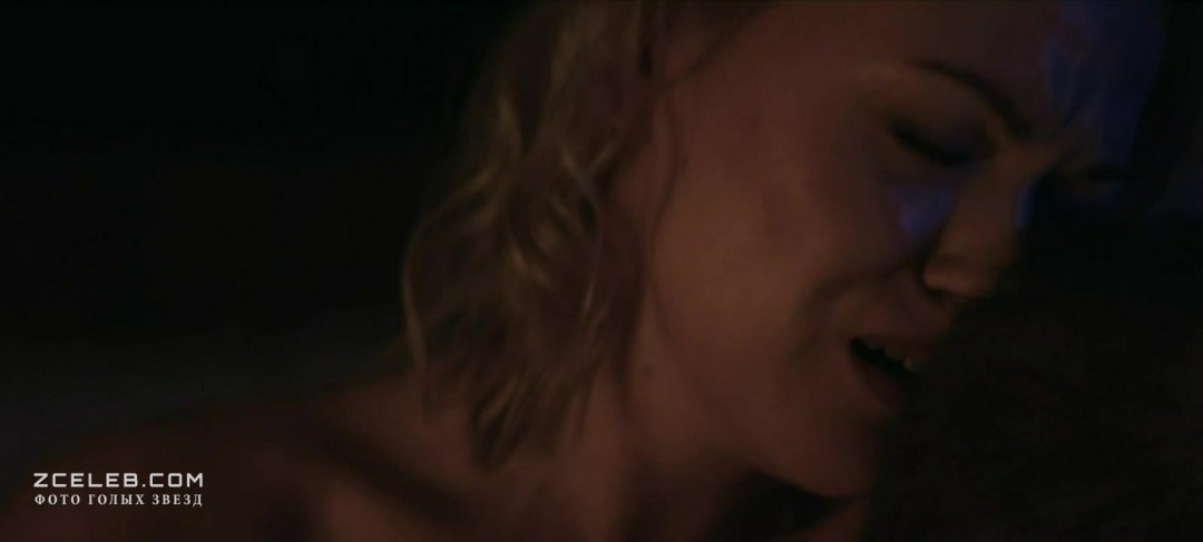 Raylene Richards голая на кухне