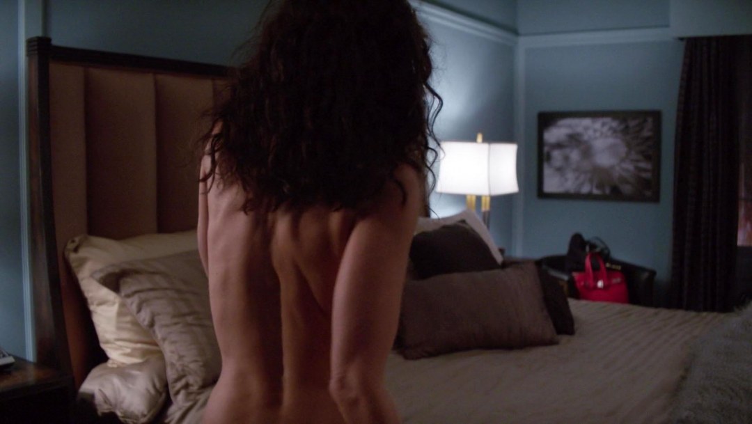 Lisa Edelstein Legs