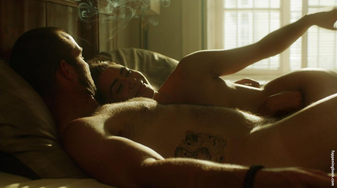 Орла Брэйди грудь