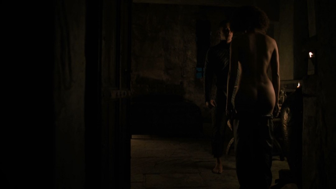 Натали Эммануэль сиськи