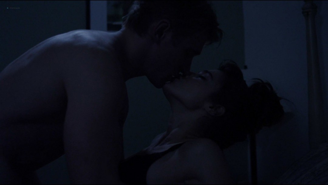 Люси Гриффитс Lucy Griffiths nude