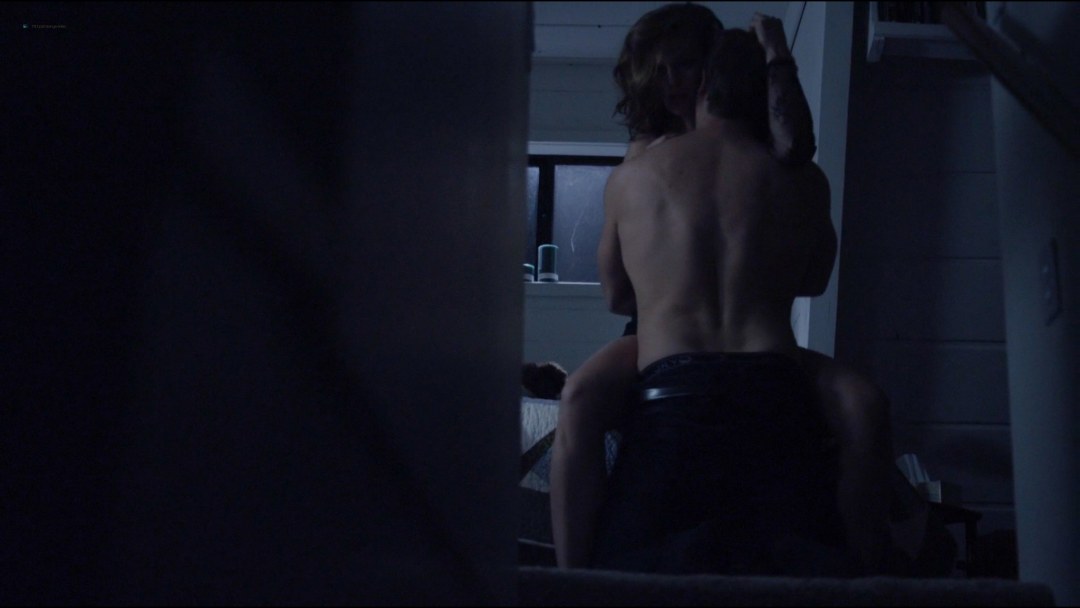 Люси Гриффитс Lucy Griffiths nude