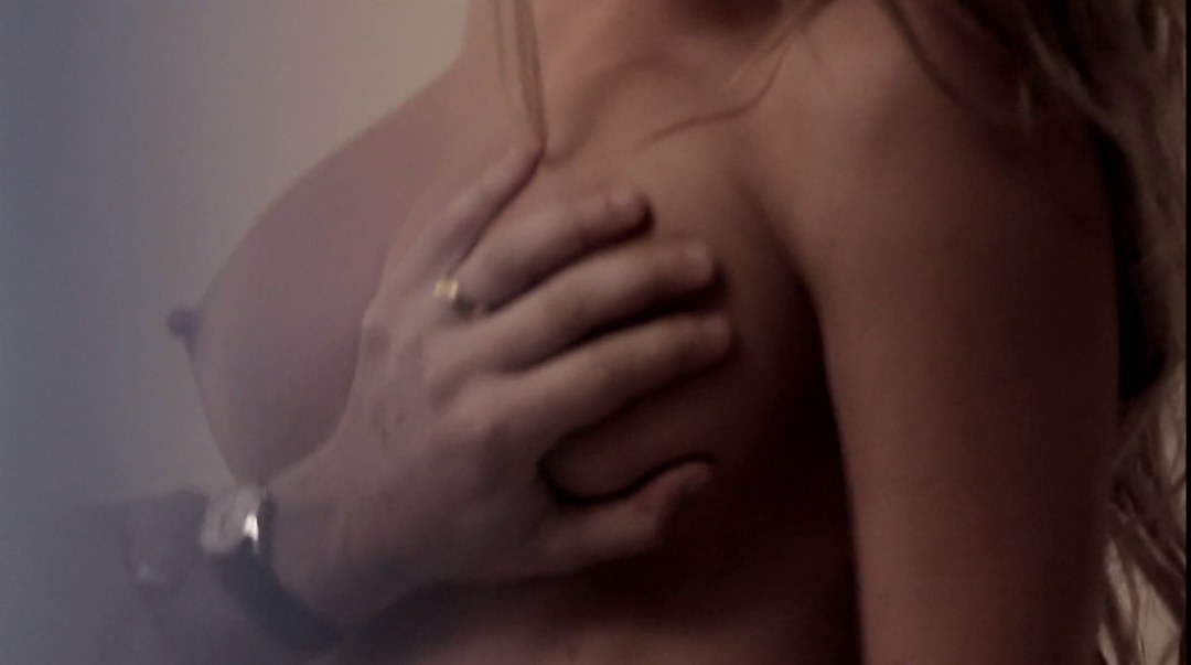 Актриса Рина порнозвезда