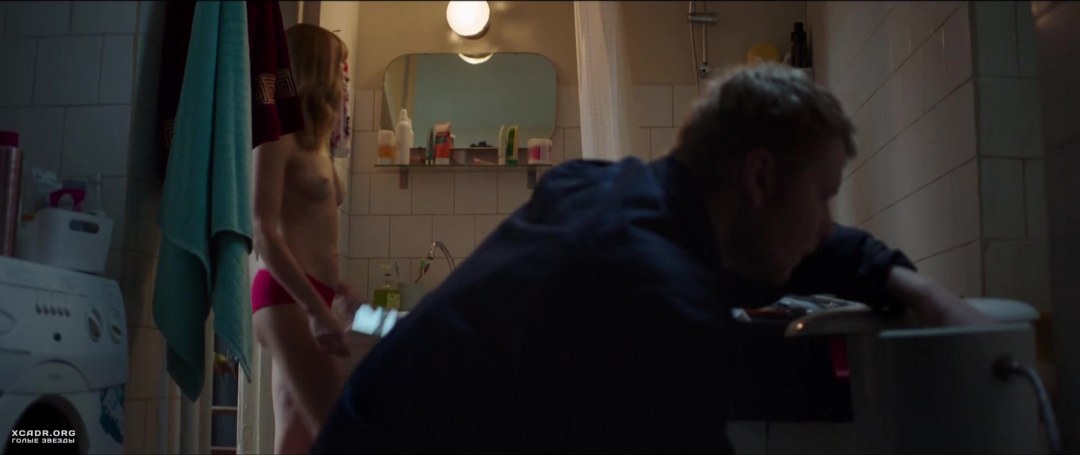 Наташа счастливая модель ню мет арт