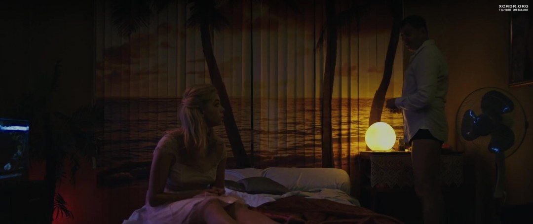 Поли́на Ю́рьевна Филоне́нко голая