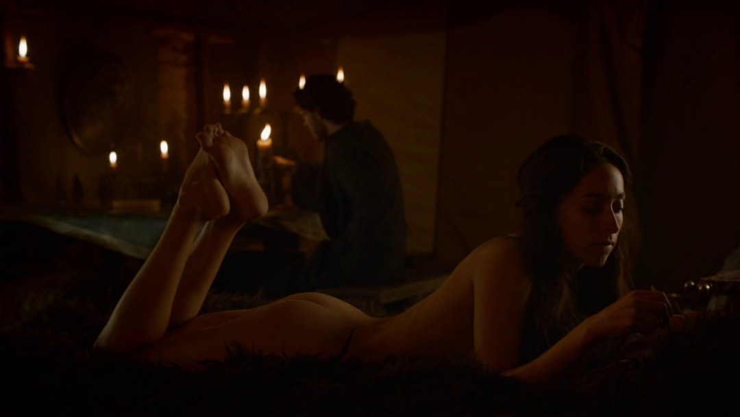 Уна Кастилла Чаплин голая