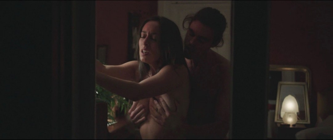 Уна Чаплин постельные сцены