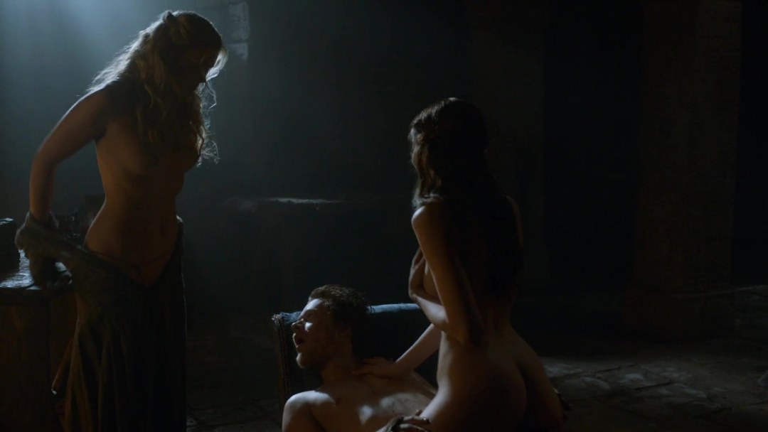 Уна Кастилья Чаплин nude