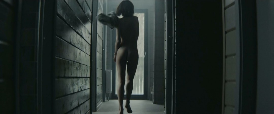 Актриса Лукерья Ильяшенко ню