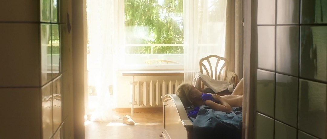 Виктория Толстоганова голая в фильме