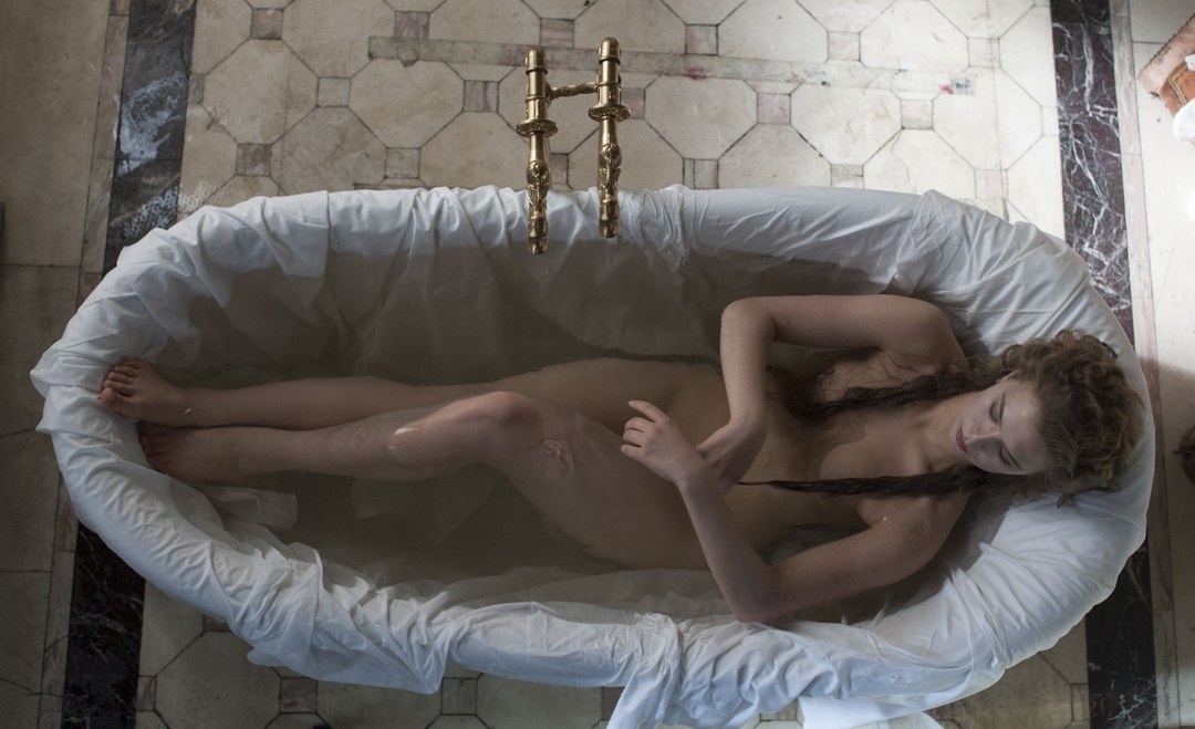 Таисия шанти волосатая