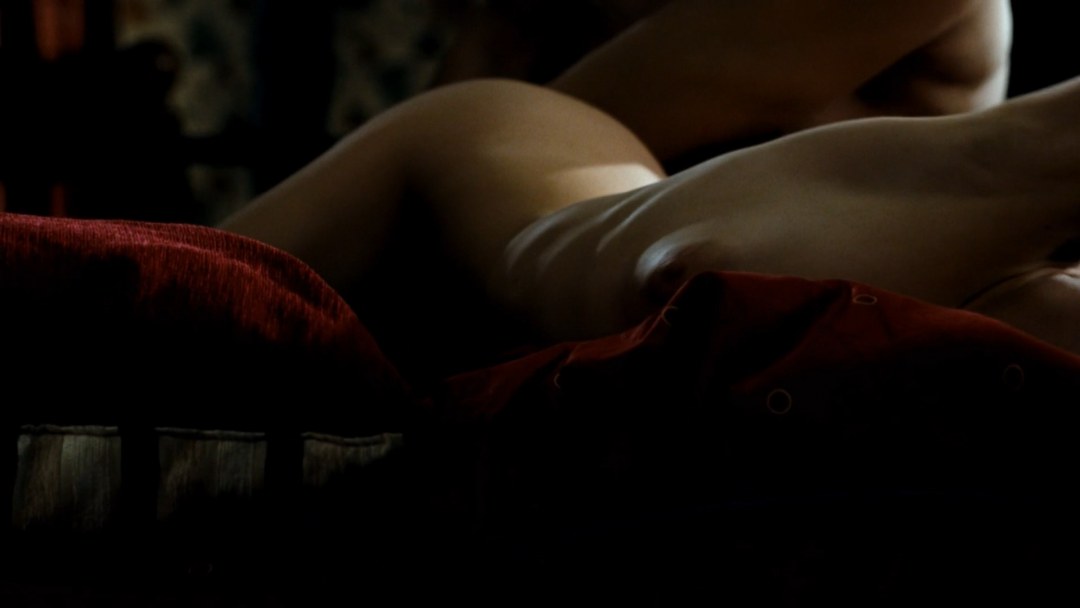 Анна Адамович голая в фильмах