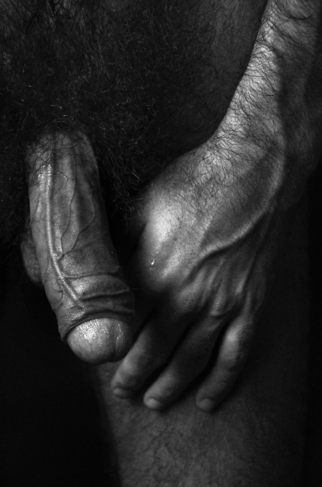 Скрещенные мужские члены