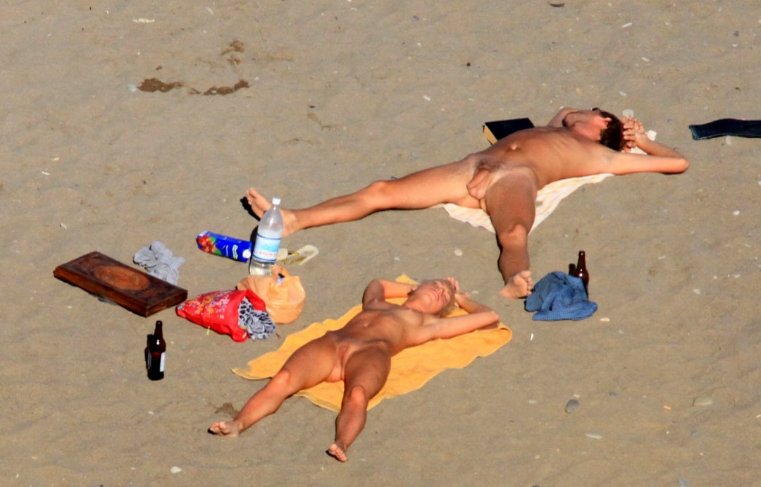 Девочки извращенки пляж