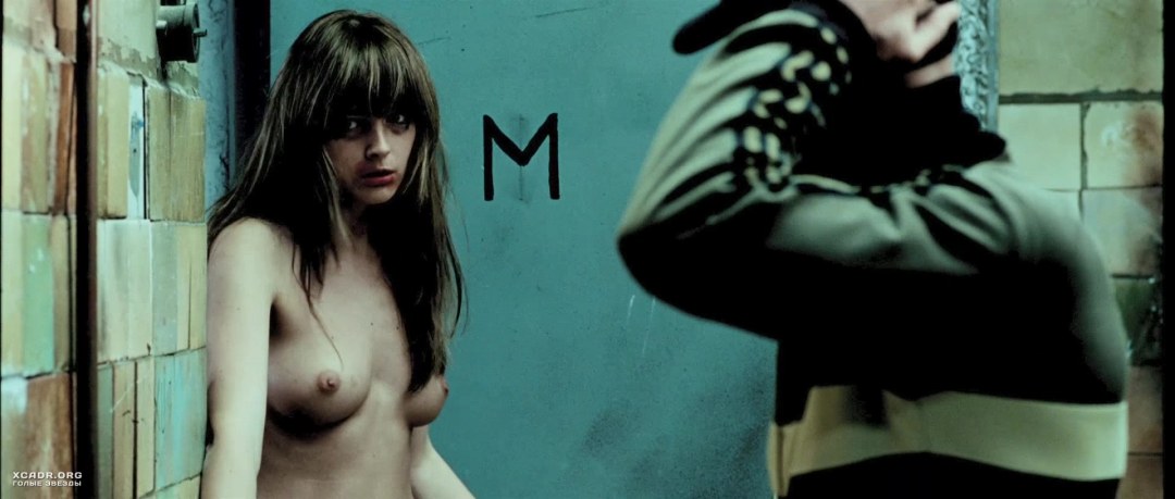 Александра Ревенко актриса ню