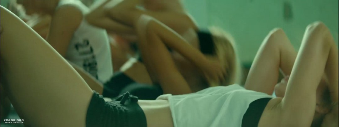 Александра Ревенко актриса ню