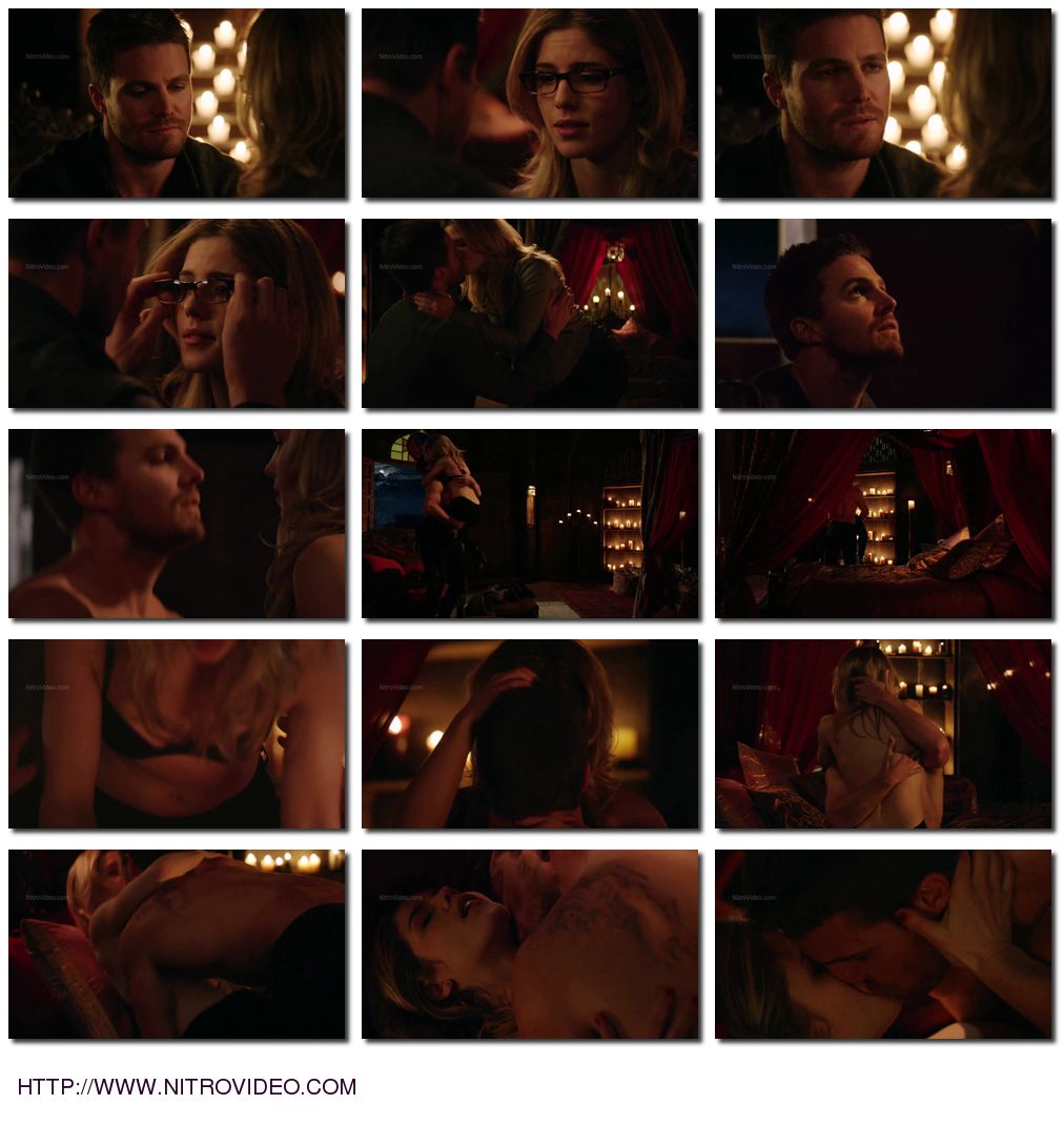 Эмили Бетт Рикардс сиськи голая