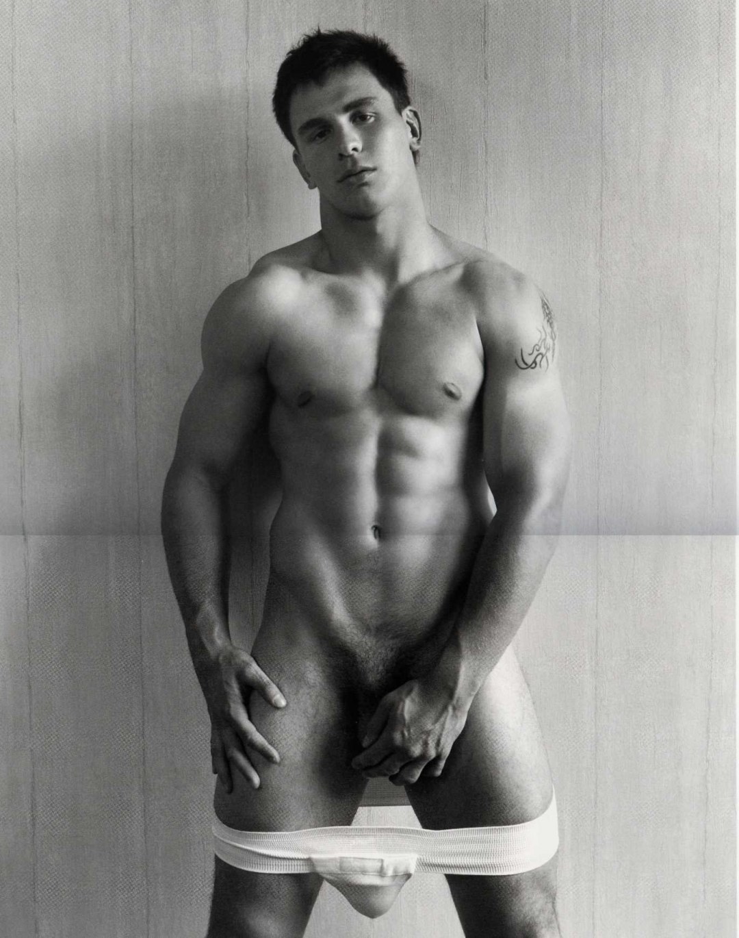 Голые парни с красивыми членами